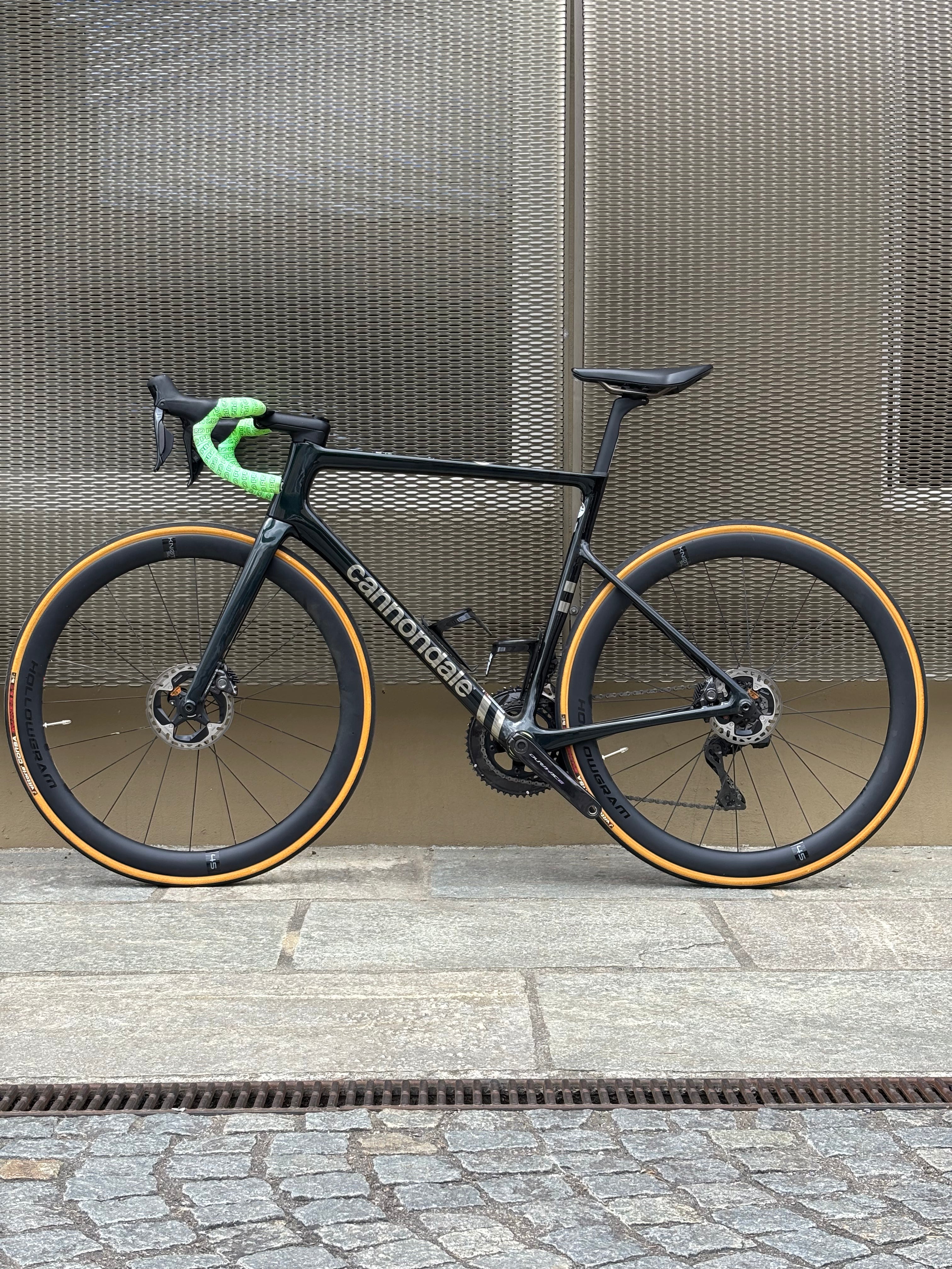 Cannondale SuperSix EVO Hi-MOD