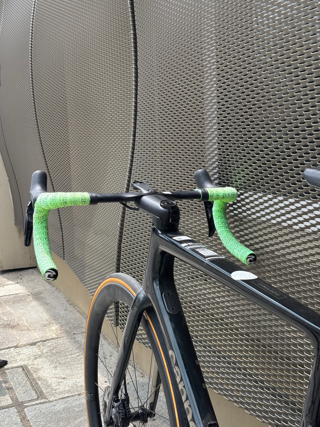 Cannondale SuperSix EVO Hi-MOD