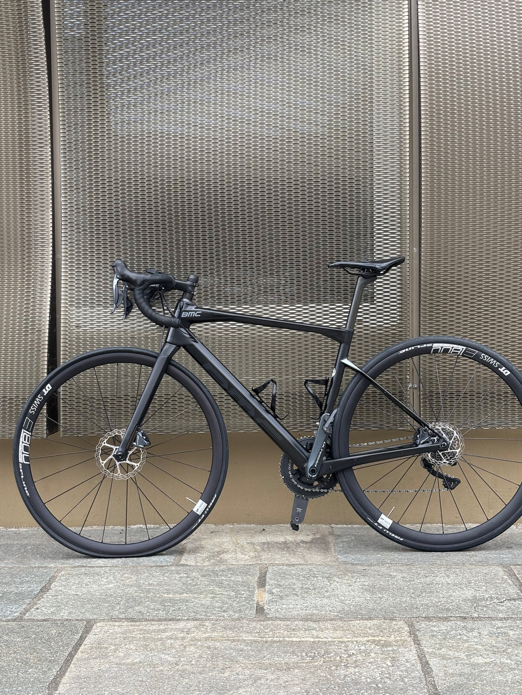 BMC Roadmachine Carbon Black