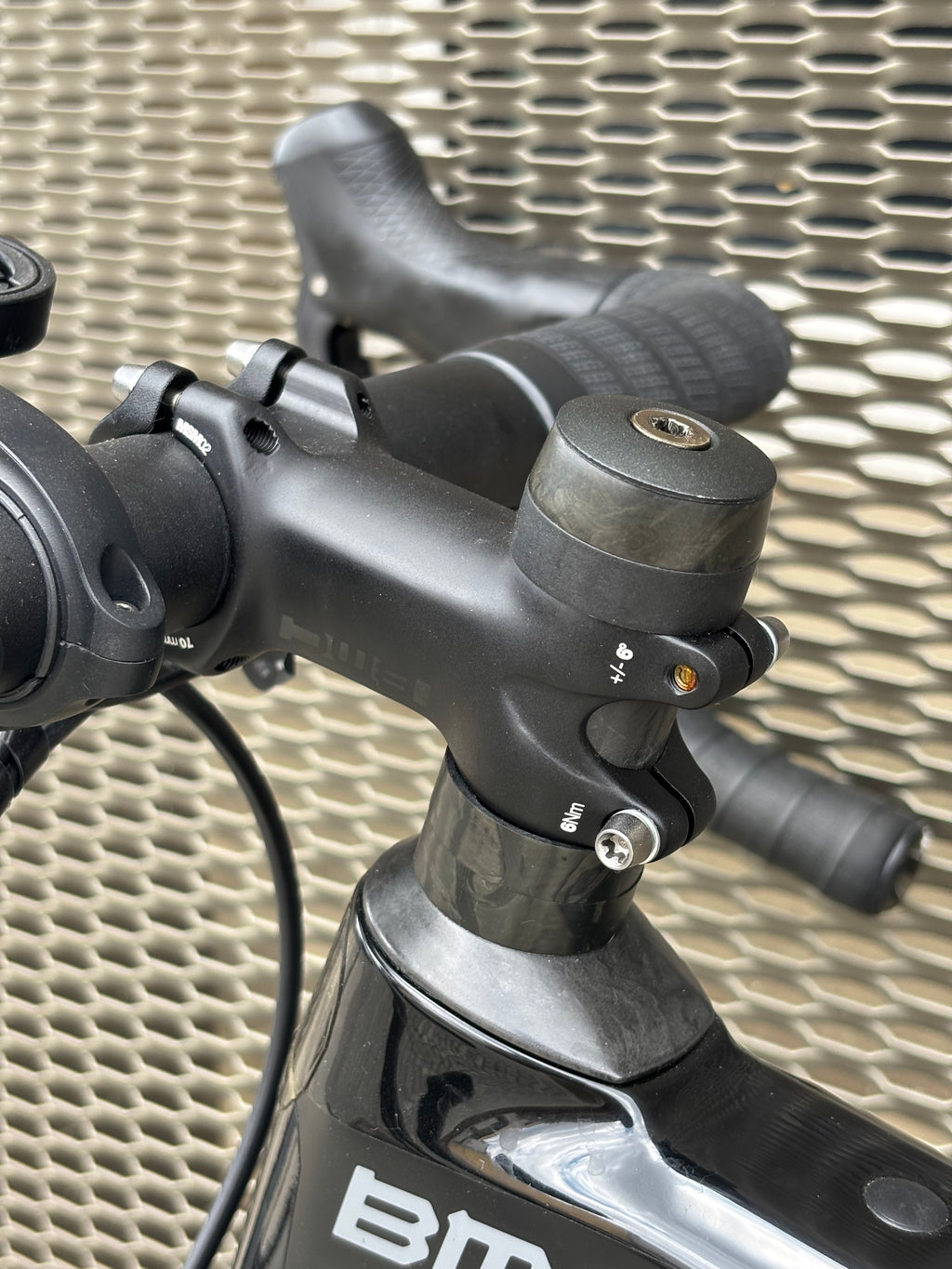 BMC Roadmachine Carbon Black