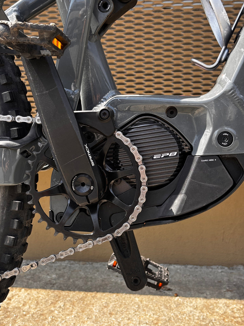 Focus JAM² 6.7 (versione con motore Shimano e sospensioni RockShox)