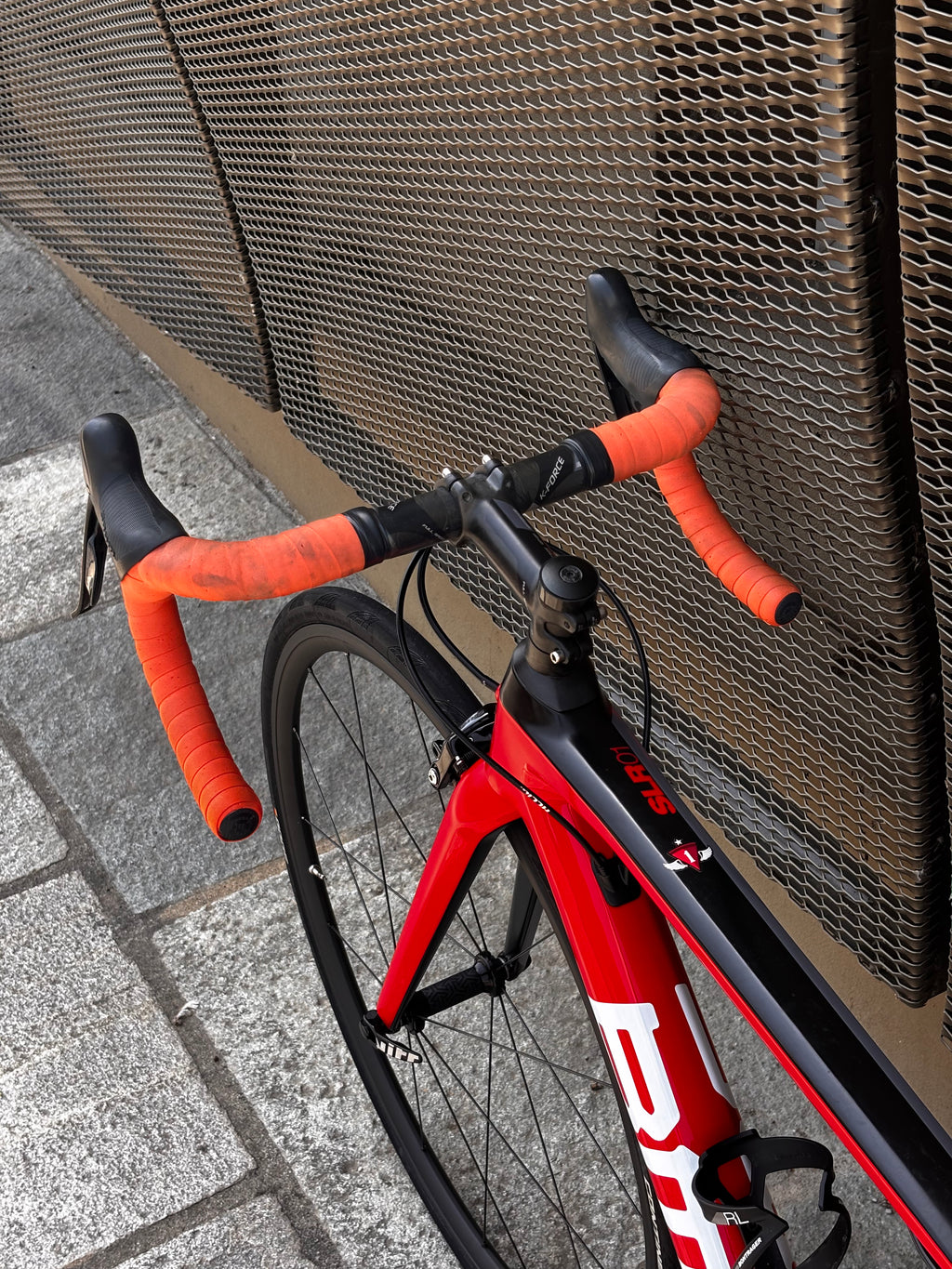 BMC Teammachine SLR01 (versione con freni tradizionali Rim Brake).