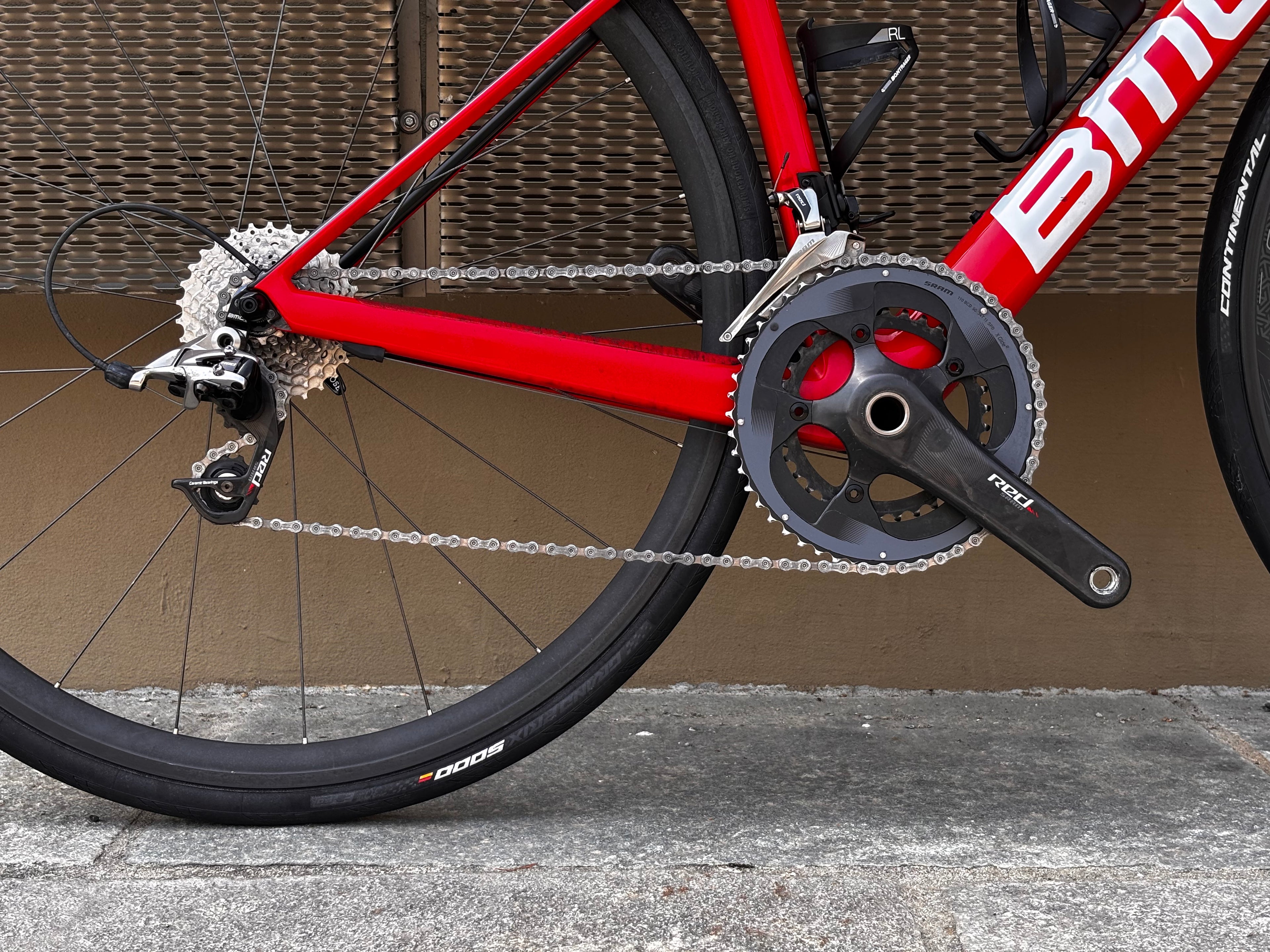 BMC Teammachine SLR01 (versione con freni tradizionali Rim Brake).